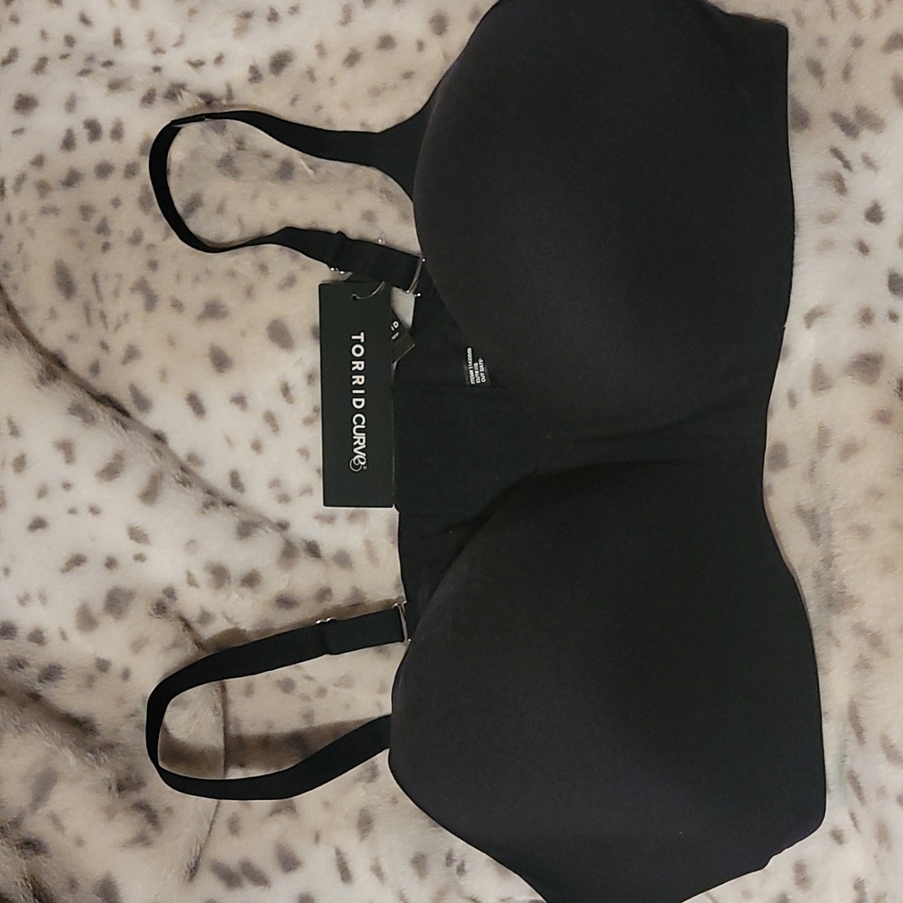 NWT 44D Torrid weekend